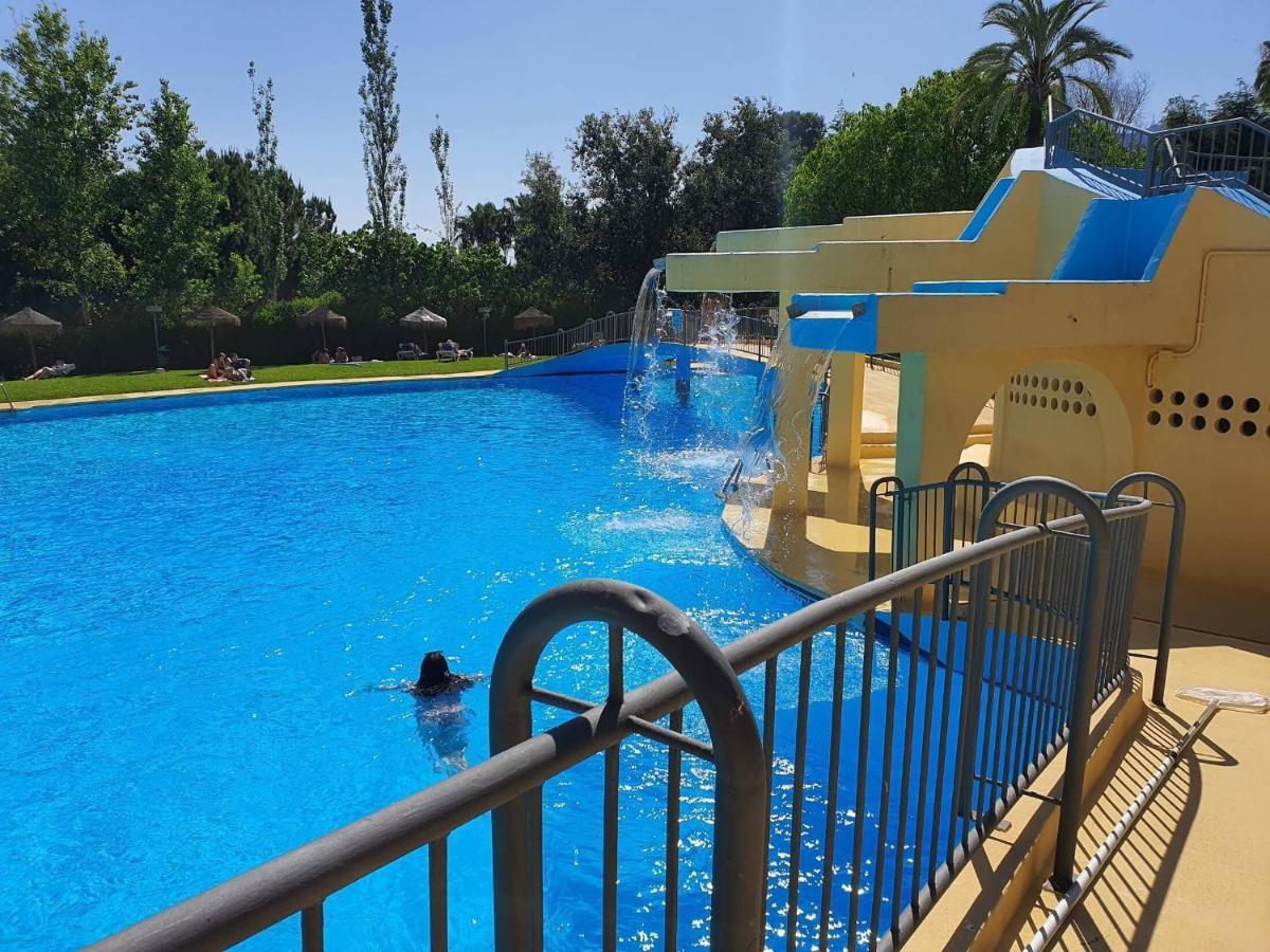 Lovely Home Estudio Jupiter Piscina เบนัลมาเดนา ภายนอก รูปภาพ
